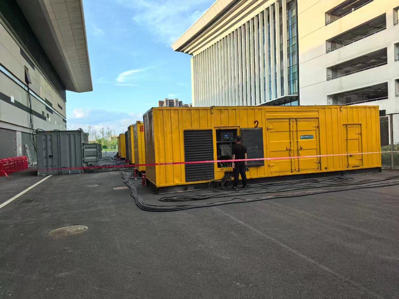 洛南柴油发电机冬季保养注意事项？