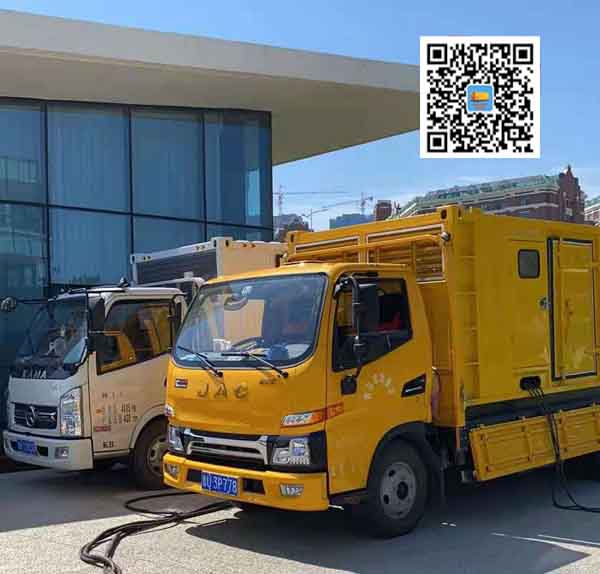 洛南出租发电车