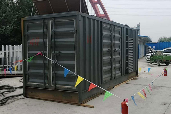 洛南发电机租赁空气滤清器多久更换一次？