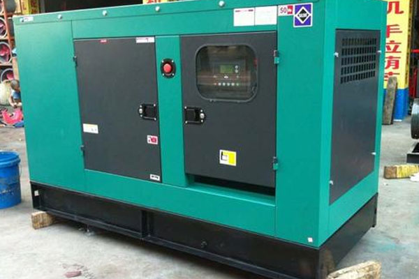 洛南如何检查机油的使用时间？