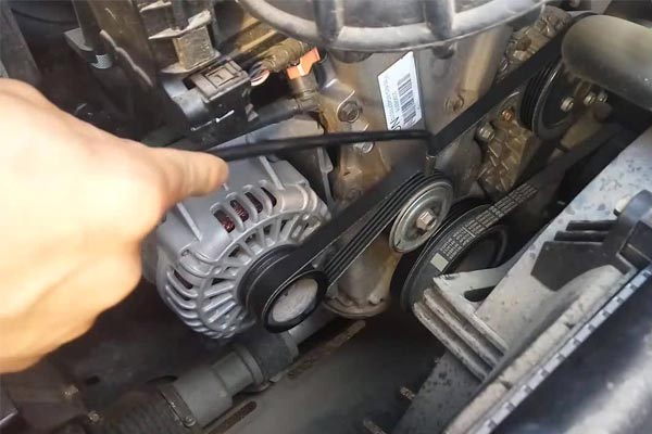 洛南转速传感器的工作原理是什么？